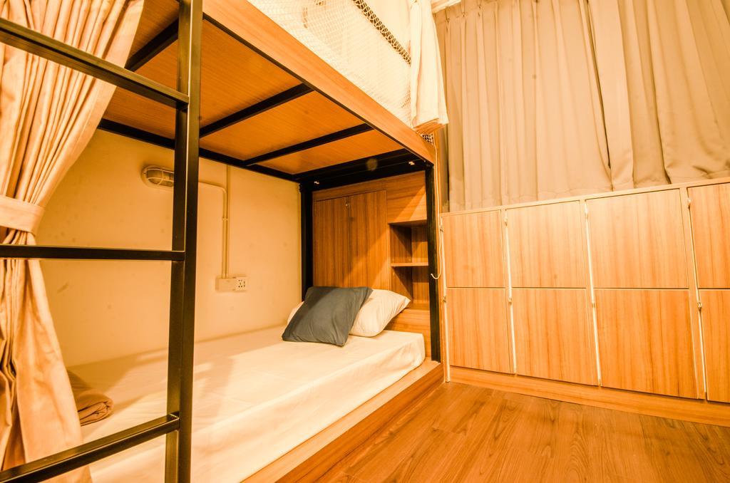 Pier 49 Hostel Bangkok Kültér fotó