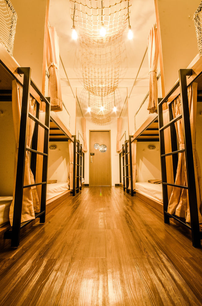 Pier 49 Hostel Bangkok Kültér fotó