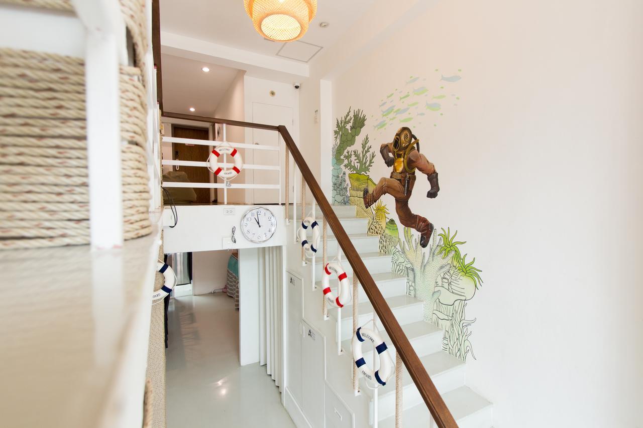 Pier 49 Hostel Bangkok Kültér fotó
