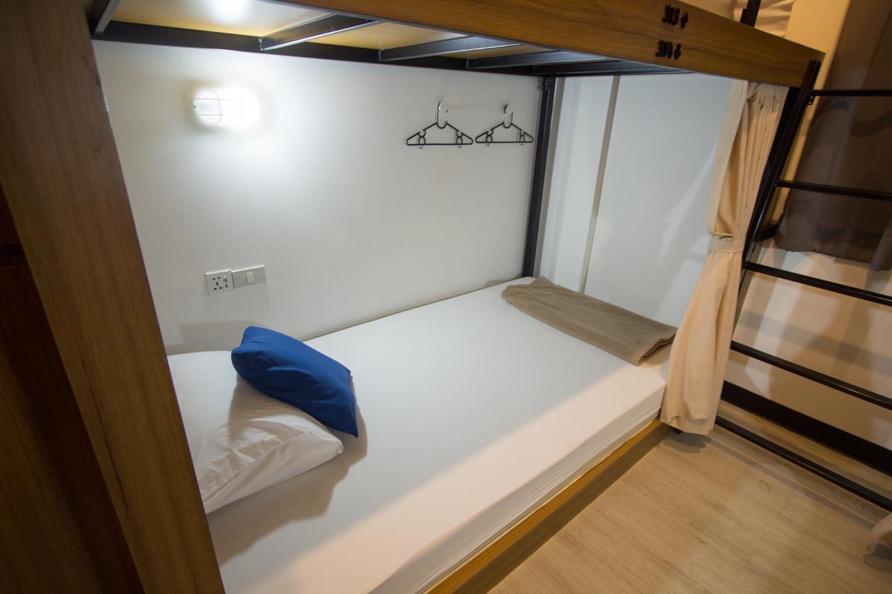 Pier 49 Hostel Bangkok Kültér fotó
